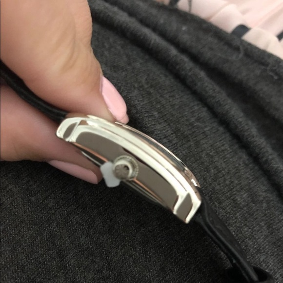 Watch - Picture 3 of 3